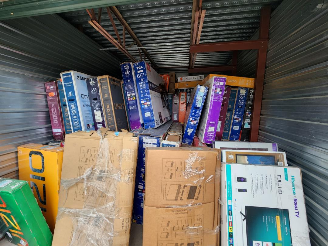 Storage Unit Auction in Louisville, KY at UHaul Moving & Storage of